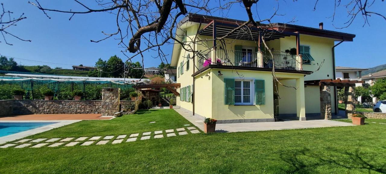 Agriturismo Tenuta Valletti. Apartment Sesta Godano Exterior photo